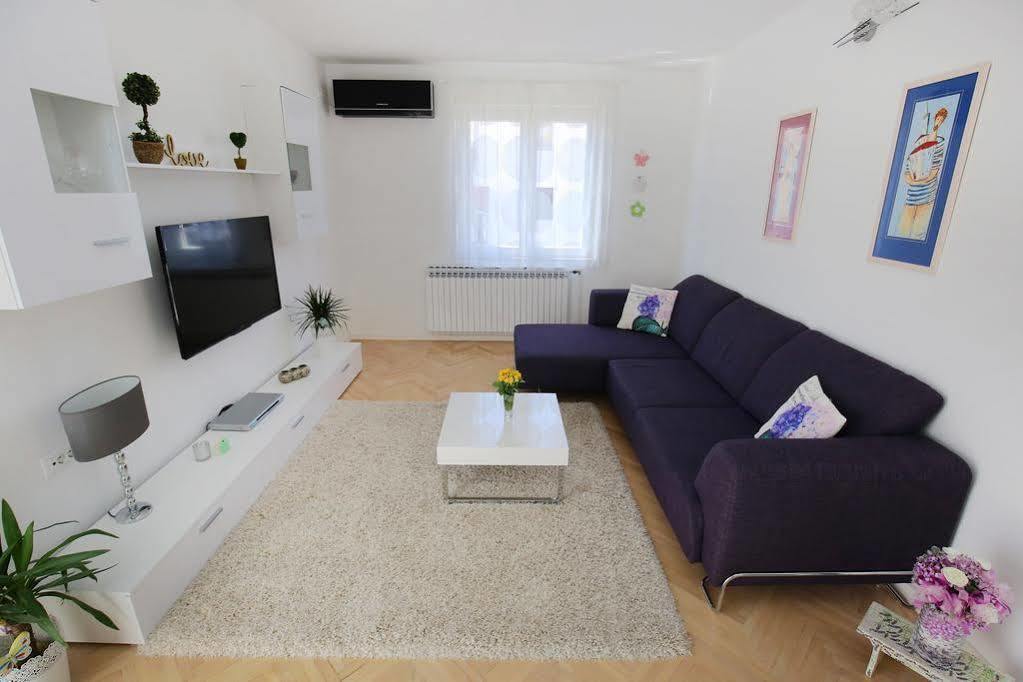 Apartments Martina Bibinje Eksteriør bilde